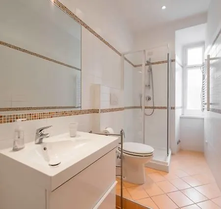 Apartment Enzhouse Rome